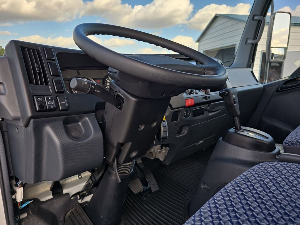 New 2025 Chevrolet Low Cab Forward 5500HG RWD image 11