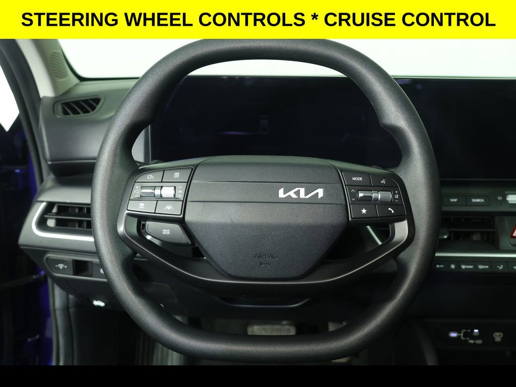 Used 2025 Kia K4 LXS image 4