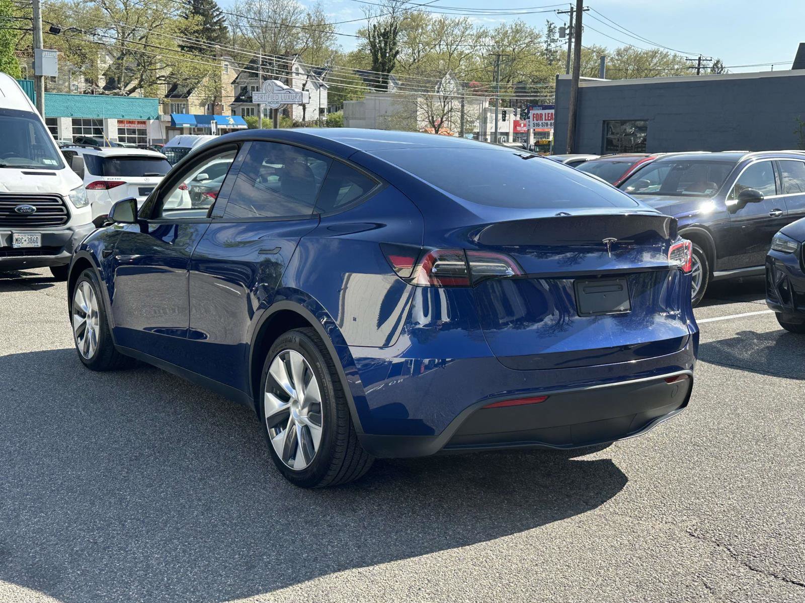 Used 2021 Tesla Model Y Long Range AWD/4WD image 5