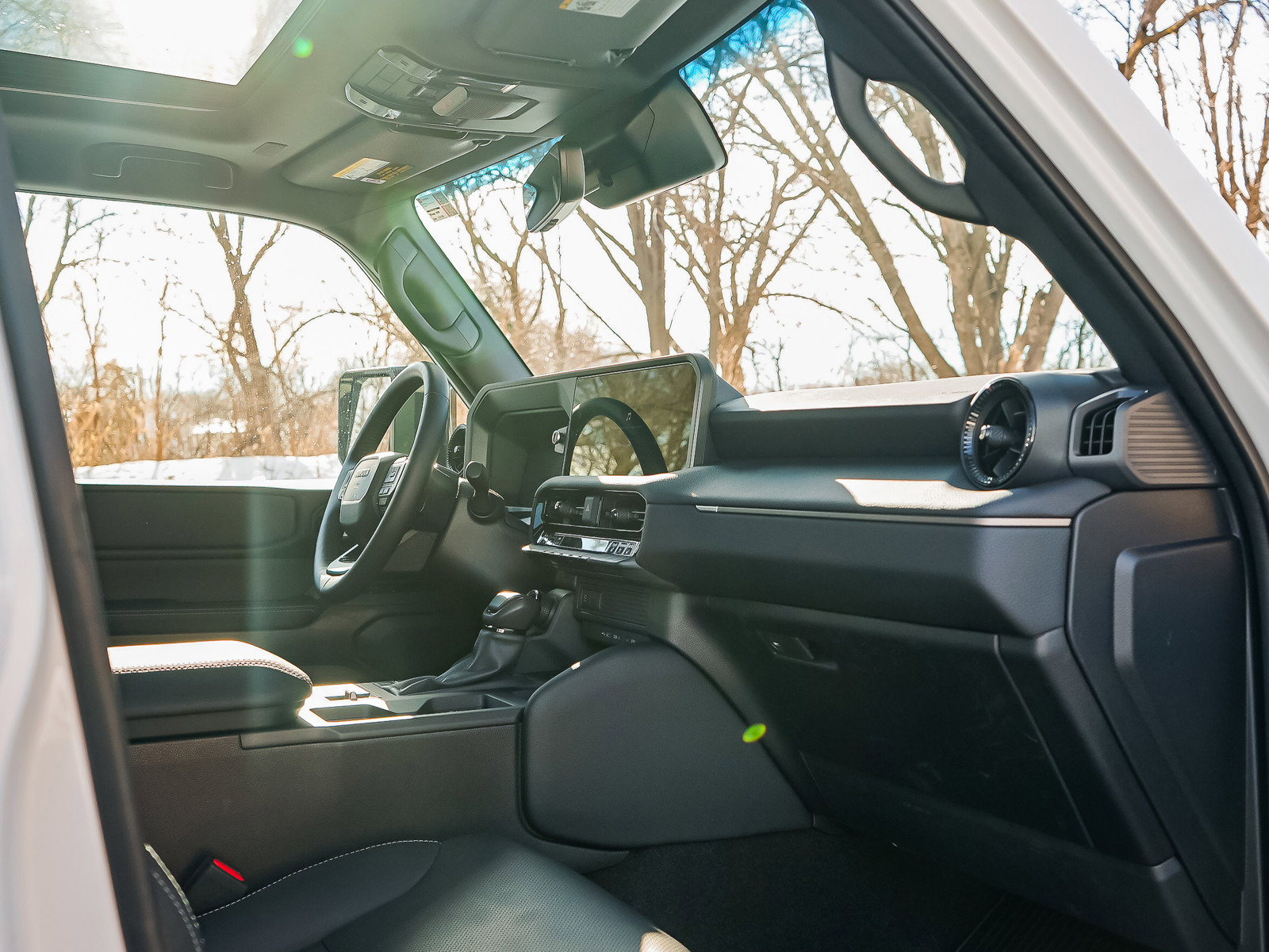 Used 2025 Toyota Land Cruiser image 23