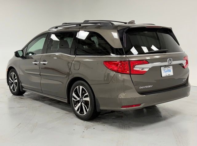 Used 2019 Honda Odyssey Elite image 3