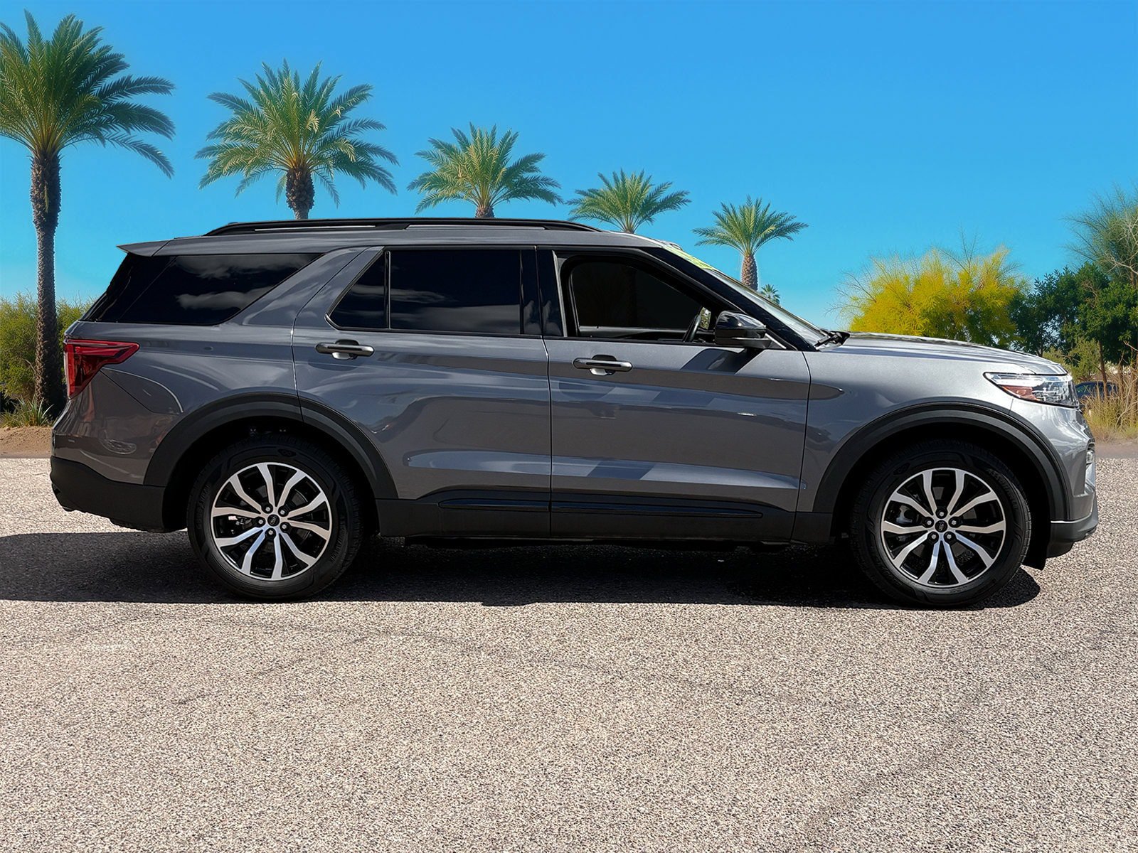 Certified 2022 Ford Explorer ST AWD/4WD image 7