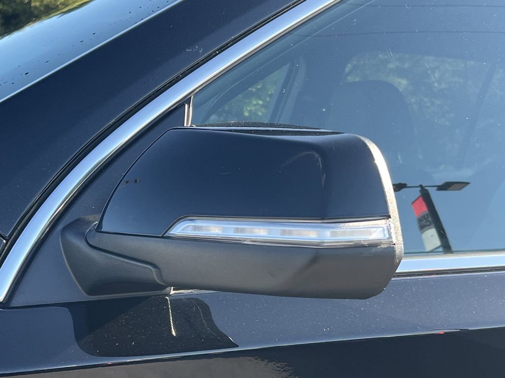 Used 2022 Chevrolet Traverse LT image 33