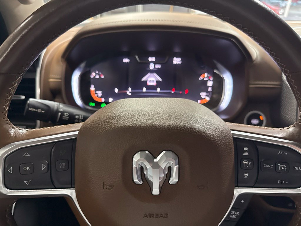 Used 2023 RAM 1500 Limited AWD/4WD image 33