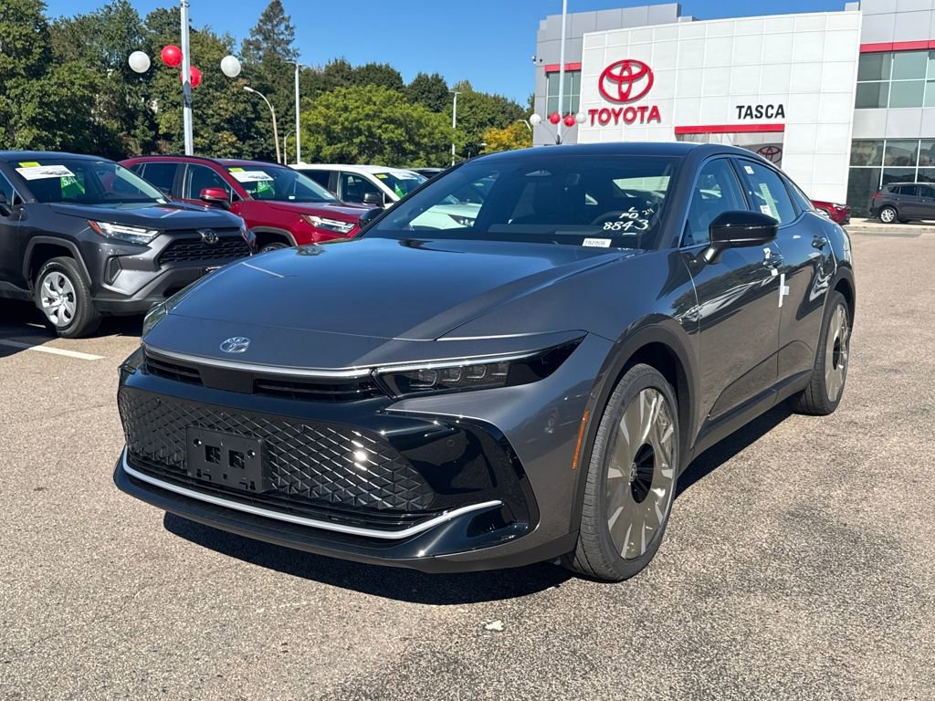 New 2026 Toyota Crown Platinum image 3