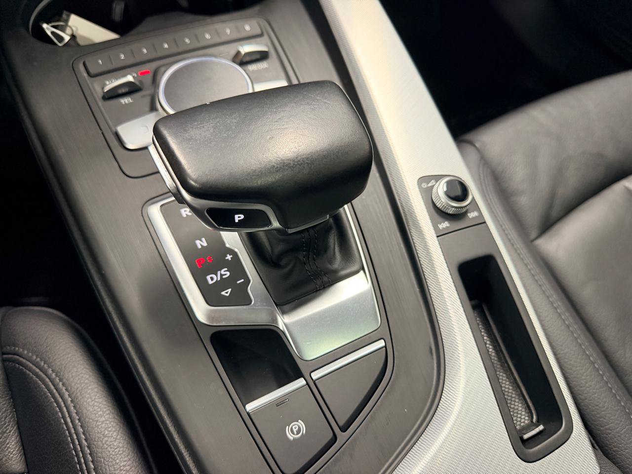 Used 2017 Audi A4 2.0T Premium w/ Audi MMI Navigation Plus AWD/4WD image 41