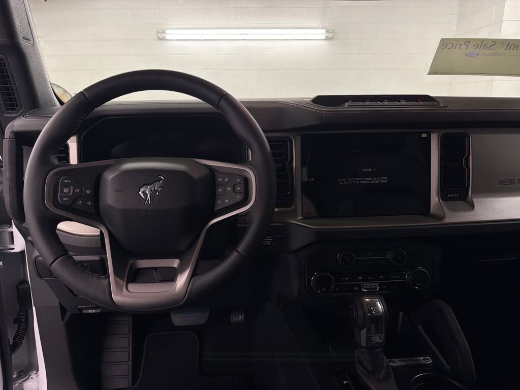 New 2025 Ford Bronco Outer Banks w/ Sasquatch Package image 8