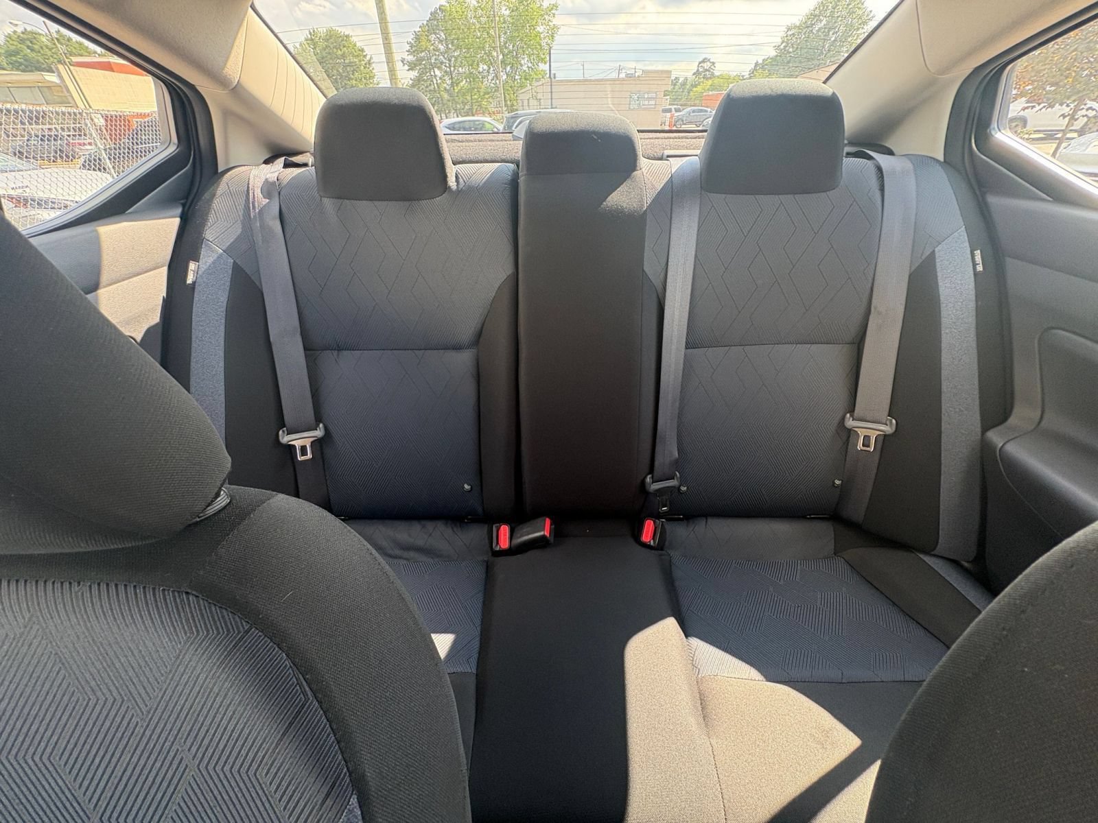 Used 2025 Nissan Versa SV FWD image 36
