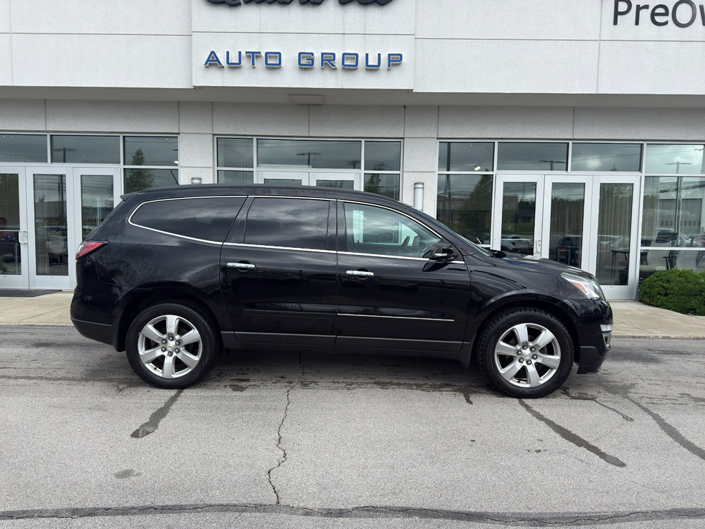 Used 2016 Chevrolet Traverse LTZ AWD/4WD image 2