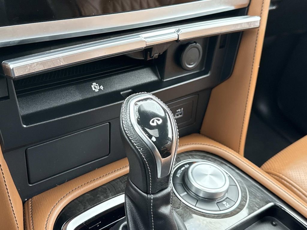 Certified 2024 INFINITI QX80 Sensory image 6