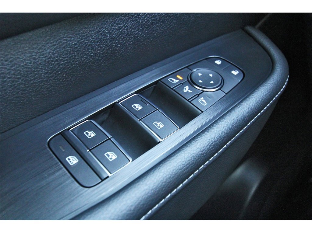 Certified 2026 Nissan Armada PRO-4X image 19