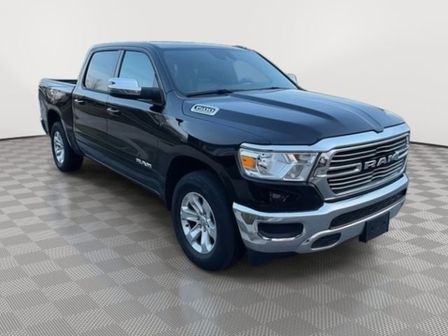 Used 2024 RAM 1500 Laramie AWD/4WD image 4