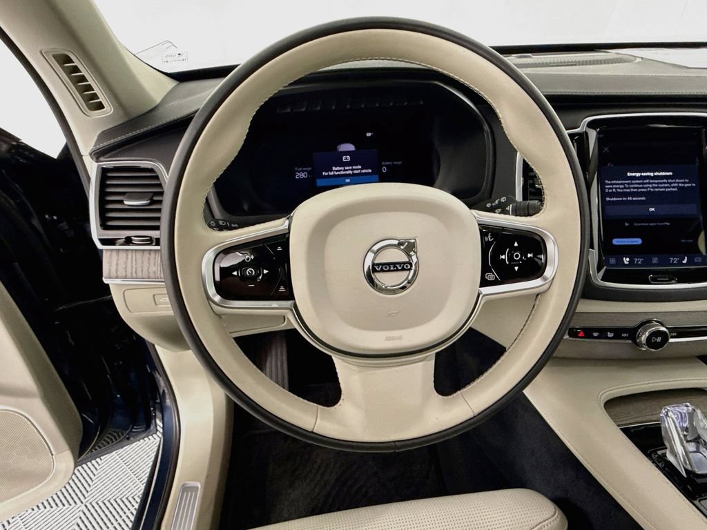 Used 2025 Volvo XC90 T8 Ultra AWD/4WD image 12
