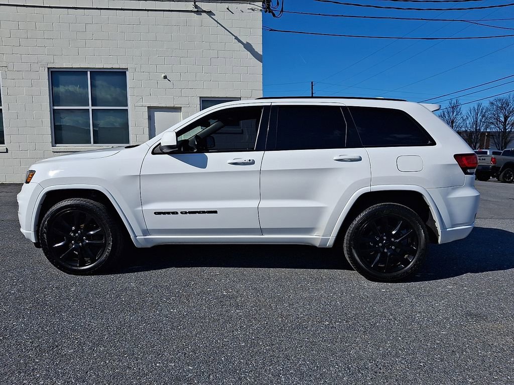 Used 2020 Jeep Grand Cherokee Altitude image 8