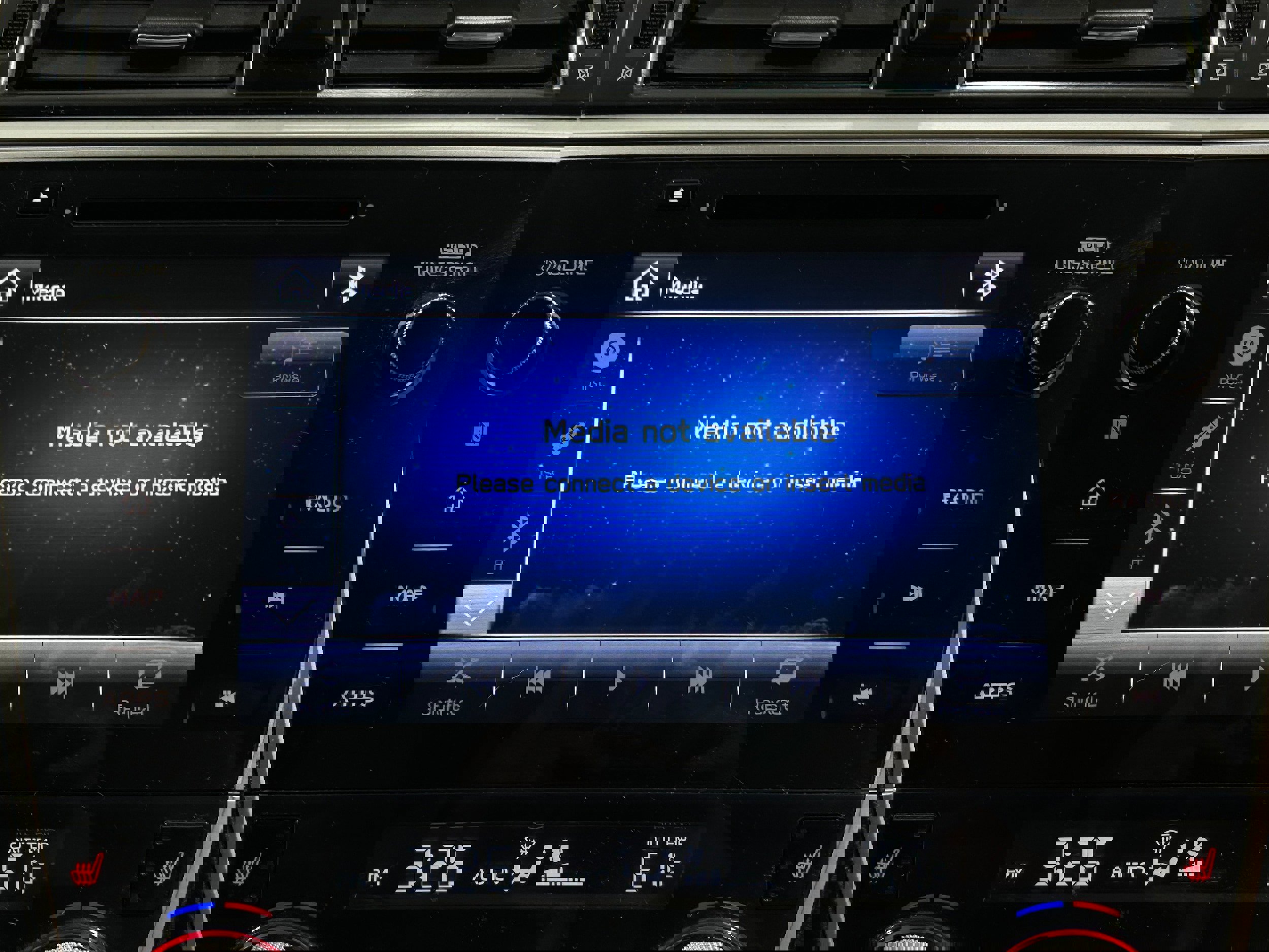 Used 2018 Subaru Outback 2.5i Limited image 6