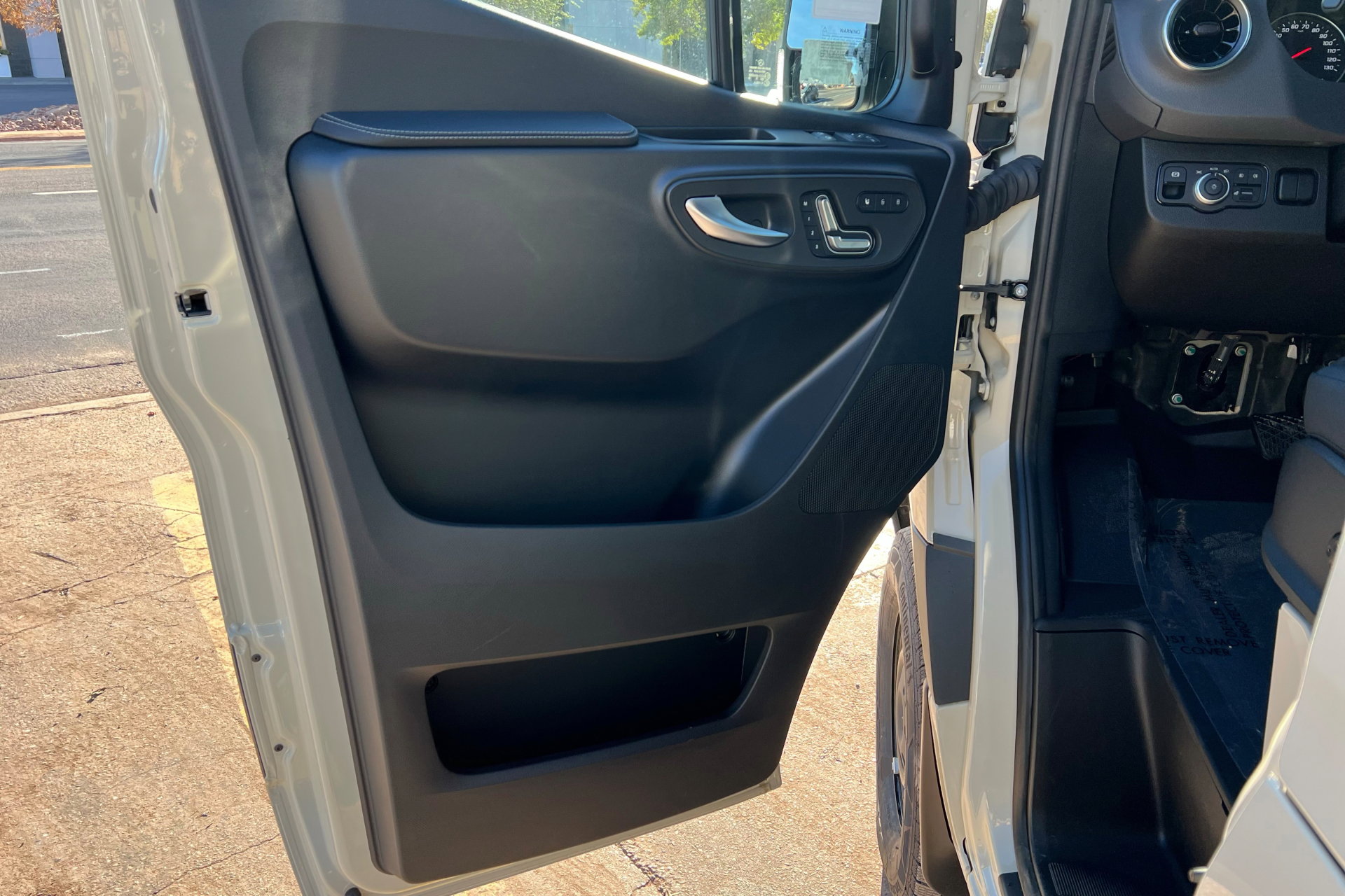 New 2026 Mercedes-Benz Sprinter 2500 image 14
