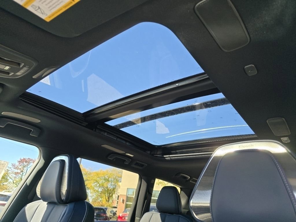 New 2026 INFINITI QX80 4WD image 3