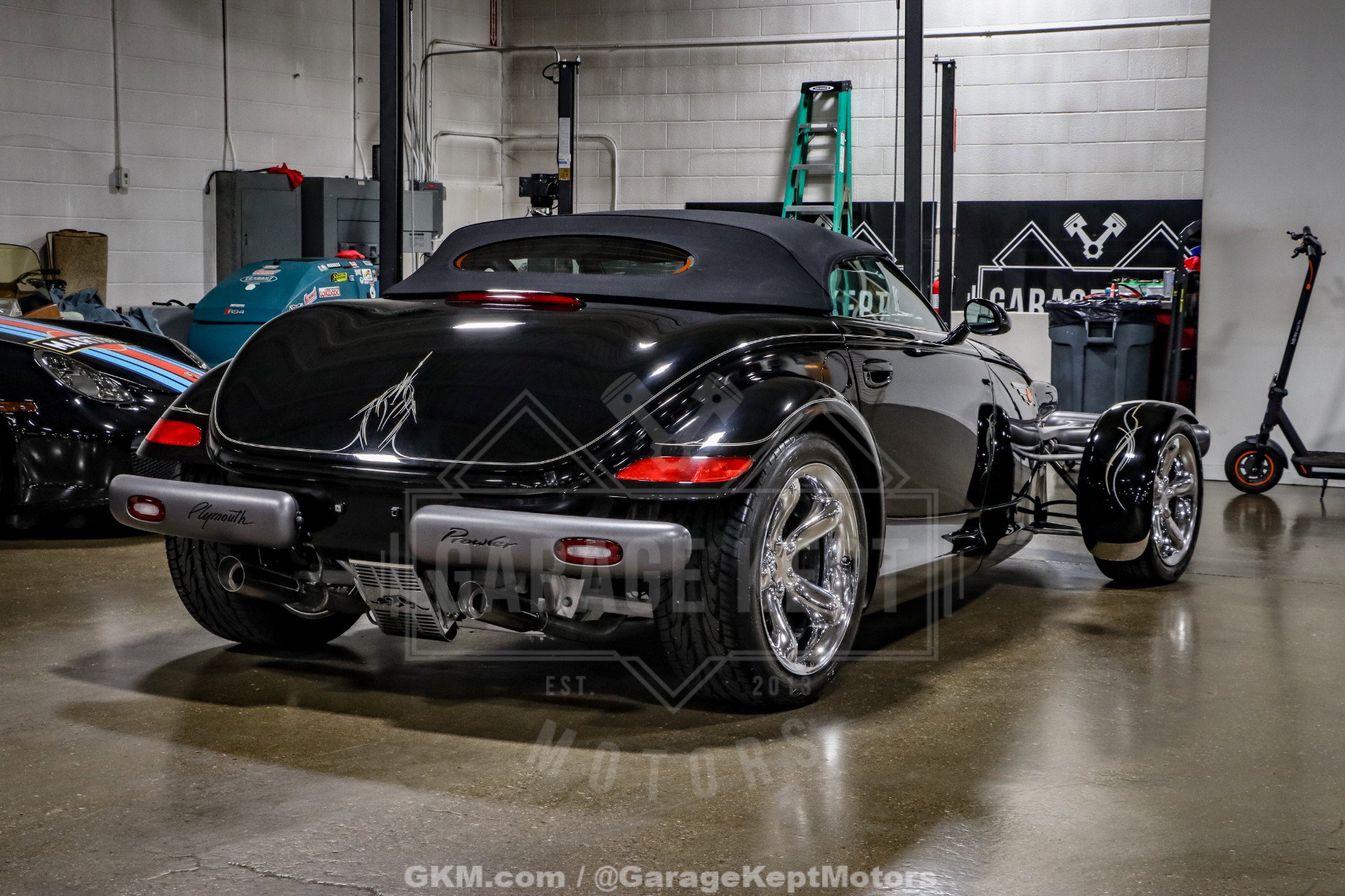 Used 1999 Plymouth Prowler image 7