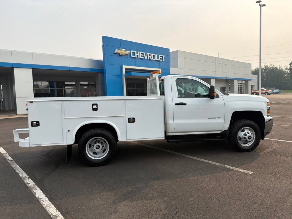 Used 2016 Chevrolet Silverado 3500 W/T w/ WT Convenience Package AWD/4WD image 10
