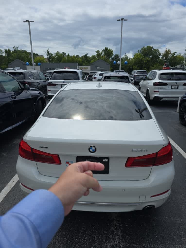 Used 2019 BMW 530i xDrive AWD/4WD image 3
