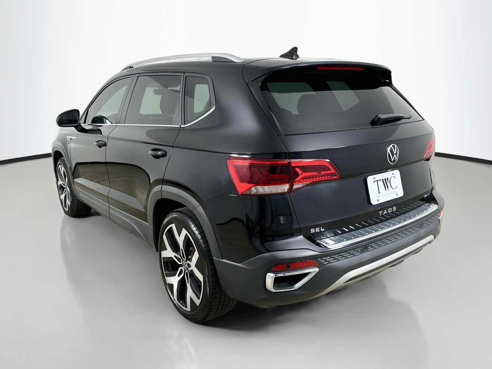 Used 2022 Volkswagen Taos SEL AWD/4WD image 7