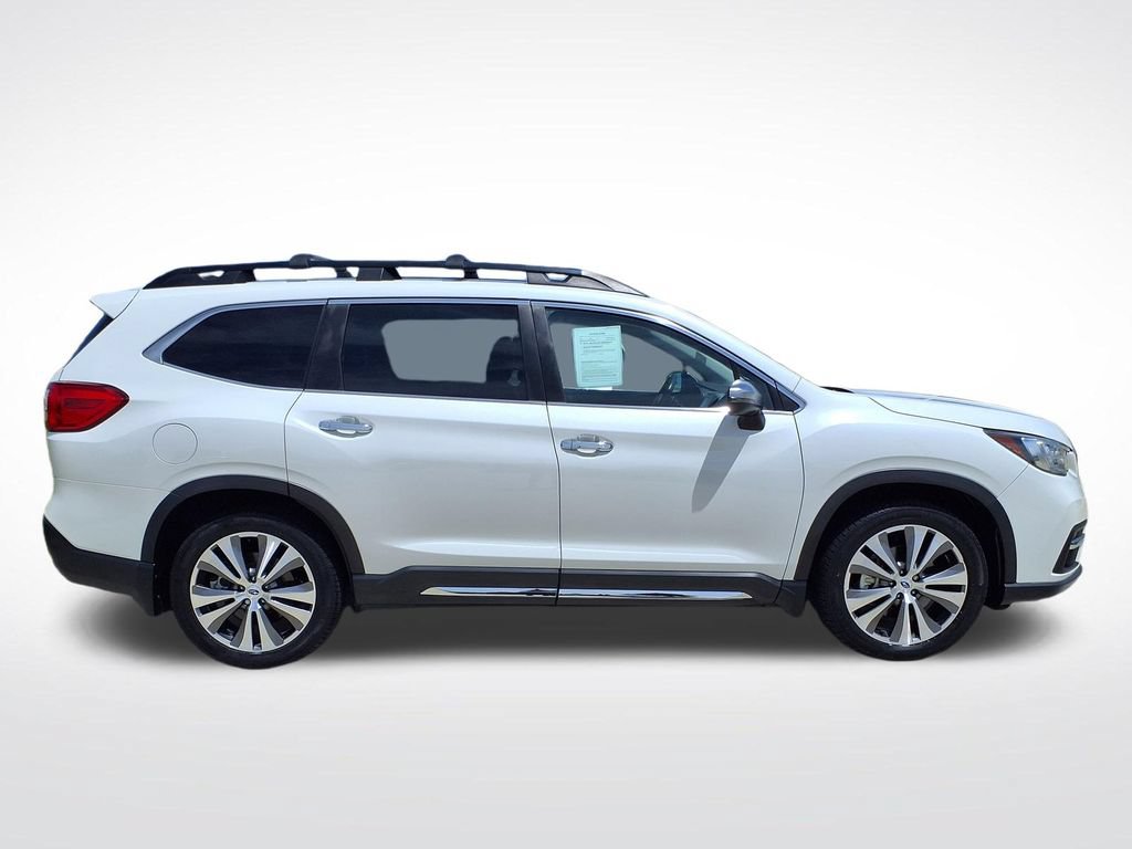 Used 2022 Subaru Ascent Touring AWD/4WD image 9