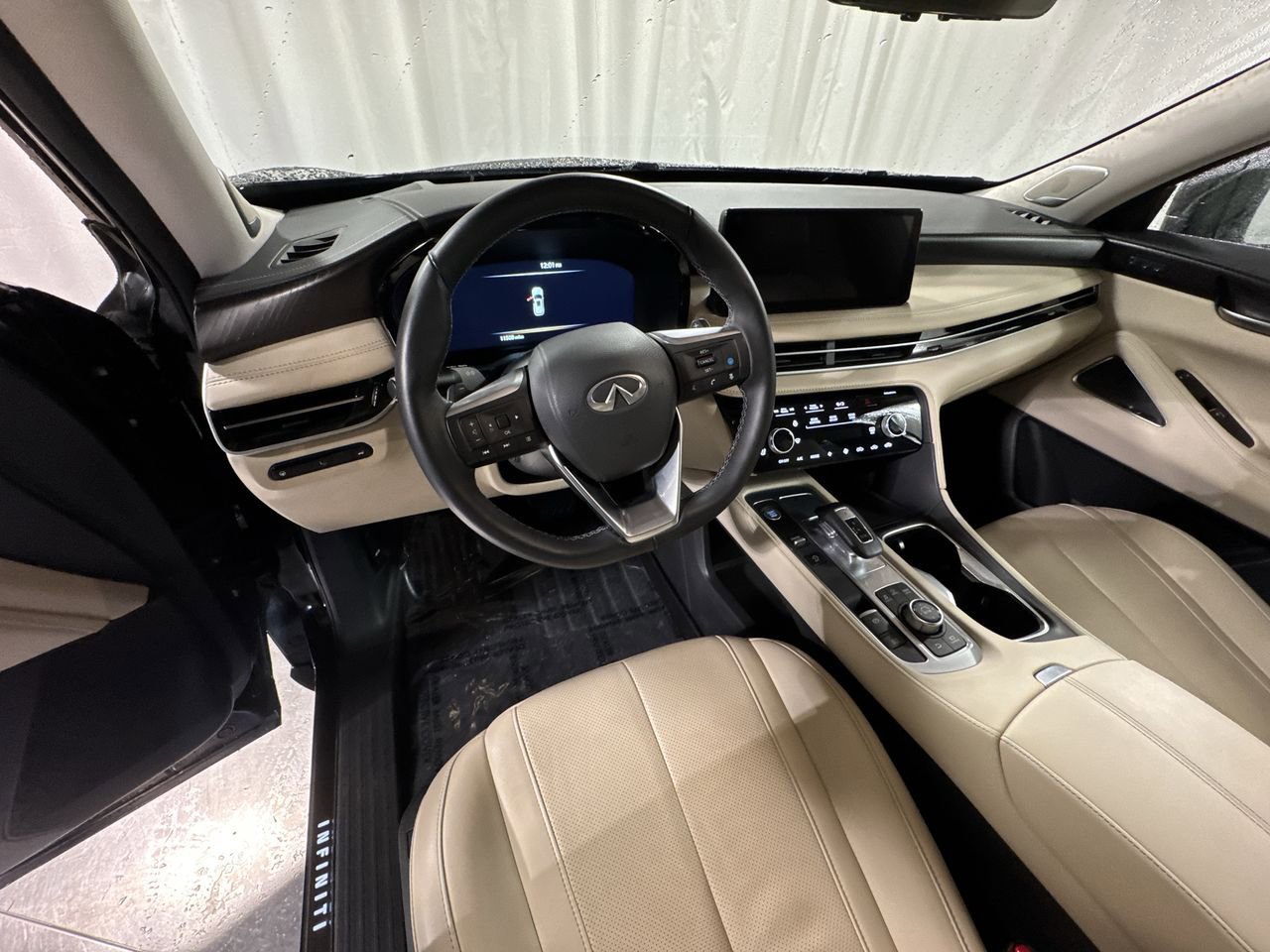 Certified 2024 INFINITI QX60 Sensory w/ Vision Package image 16