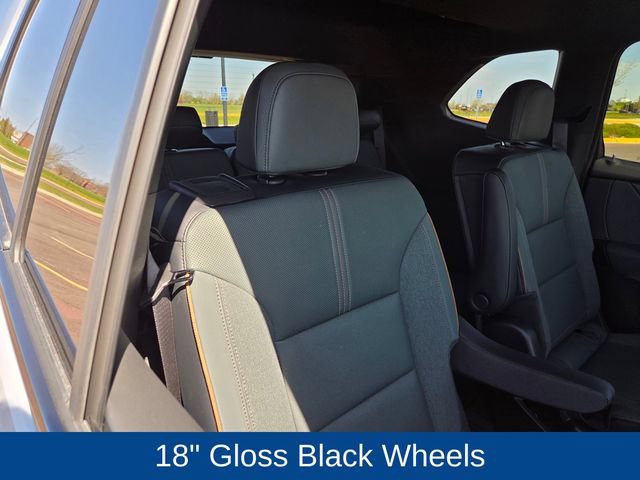 Used 2026 GMC Acadia AT4 w/ Super Cruise Package AWD/4WD image 45