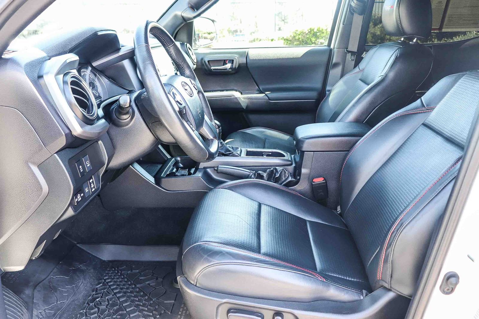 Used 2020 Toyota Tacoma TRD Pro AWD/4WD image 21