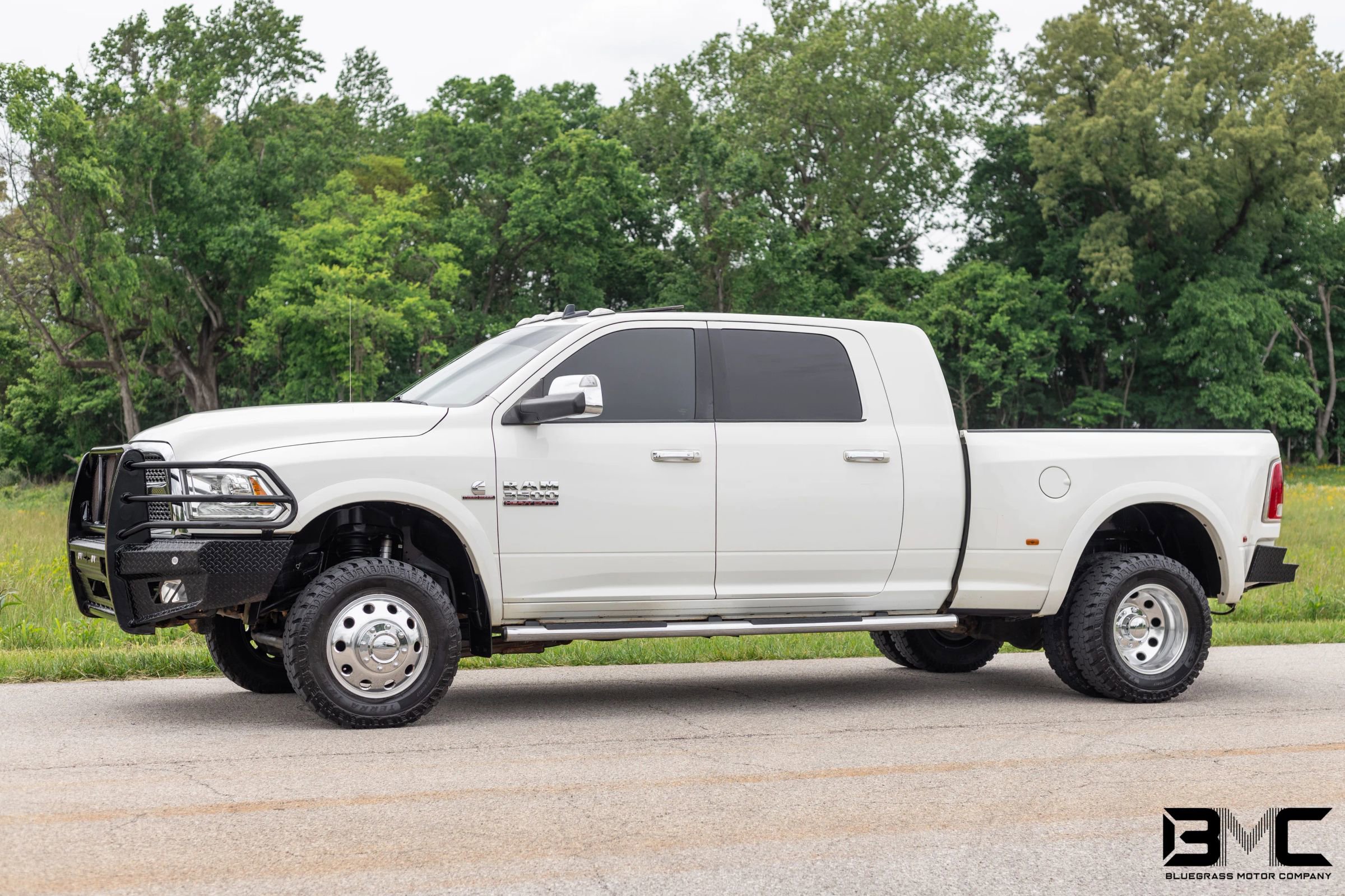 Used 2018 RAM 3500 Laramie image 3