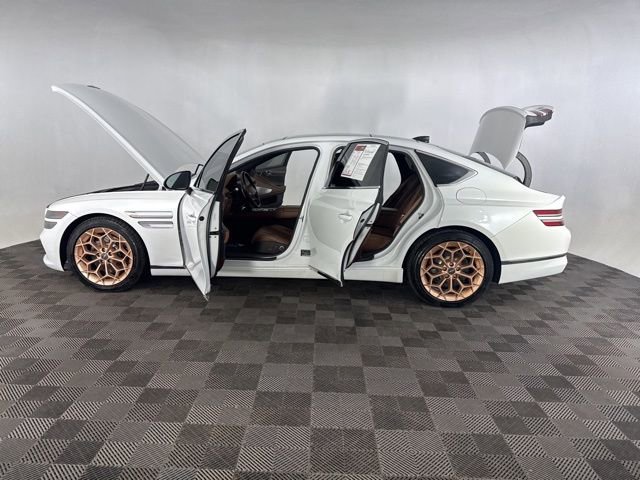 Used 2022 Genesis G80 2.5T w/ Advanced Package image 11