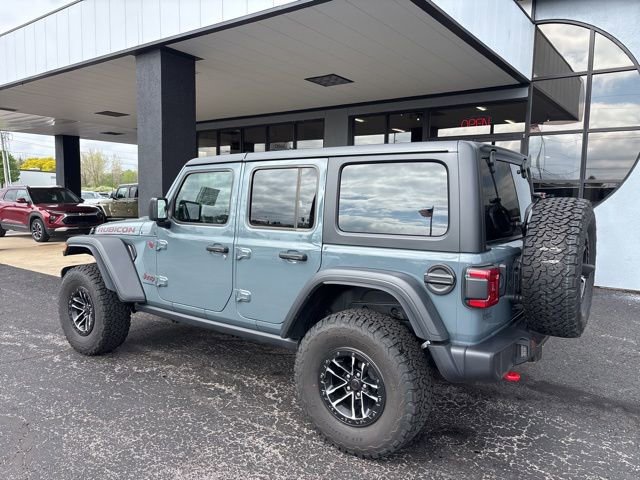 Used 2024 Jeep Wrangler Unlimited Rubicon w/ XTREMEE 35" Tire Package AWD/4WD image 6
