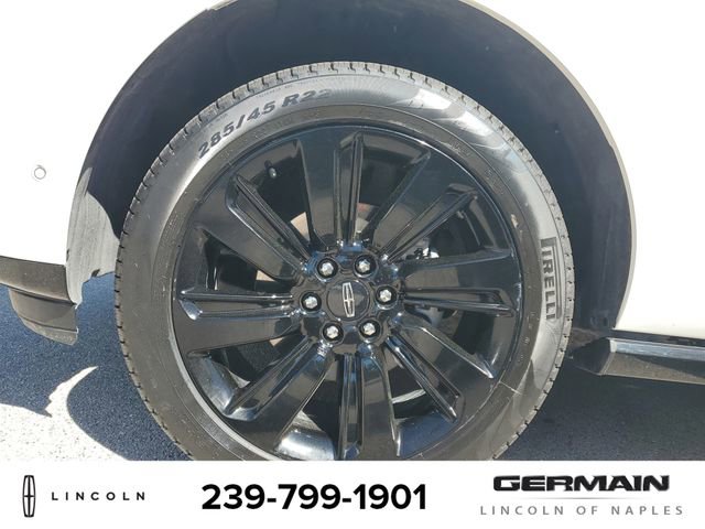 Used 2023 Lincoln Navigator Reserve image 12