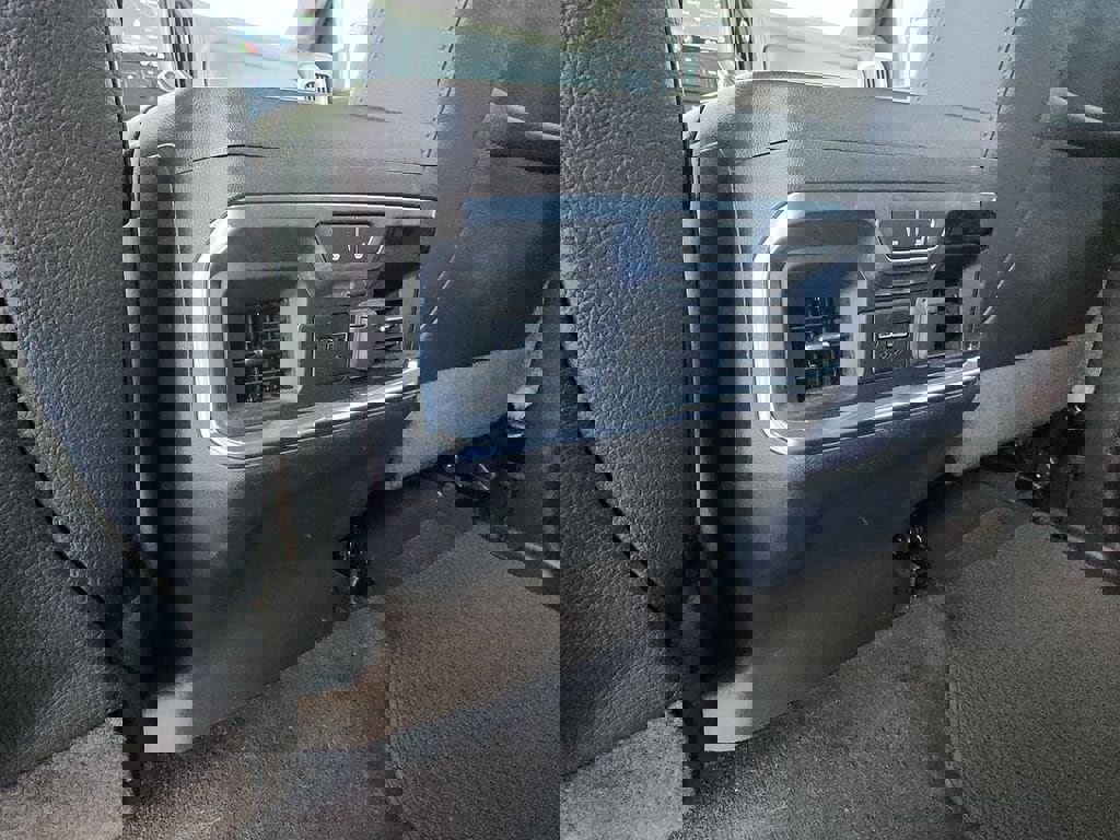 Certified 2021 GMC Sierra 1500 Denali w/ Denali Ultimate Package AWD/4WD image 22