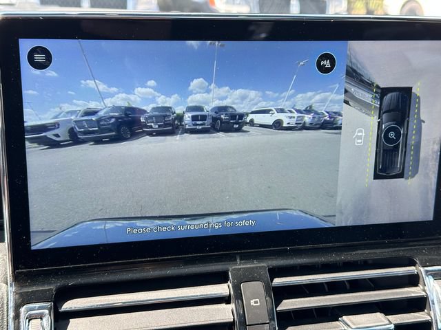 Used 2022 Lincoln Navigator Reserve w/ Equipment Group 201A AWD/4WD image 31