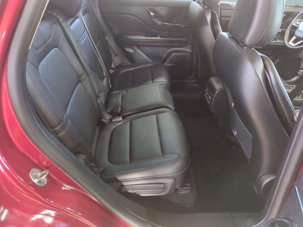 Certified 2023 Lincoln Corsair FWD w/ Towing Package image 30