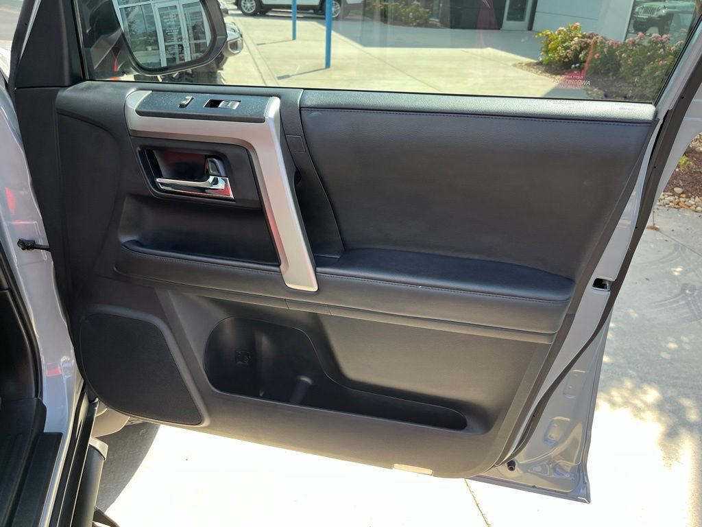 Used 2021 Toyota 4Runner Trail Special Edition AWD/4WD image 29