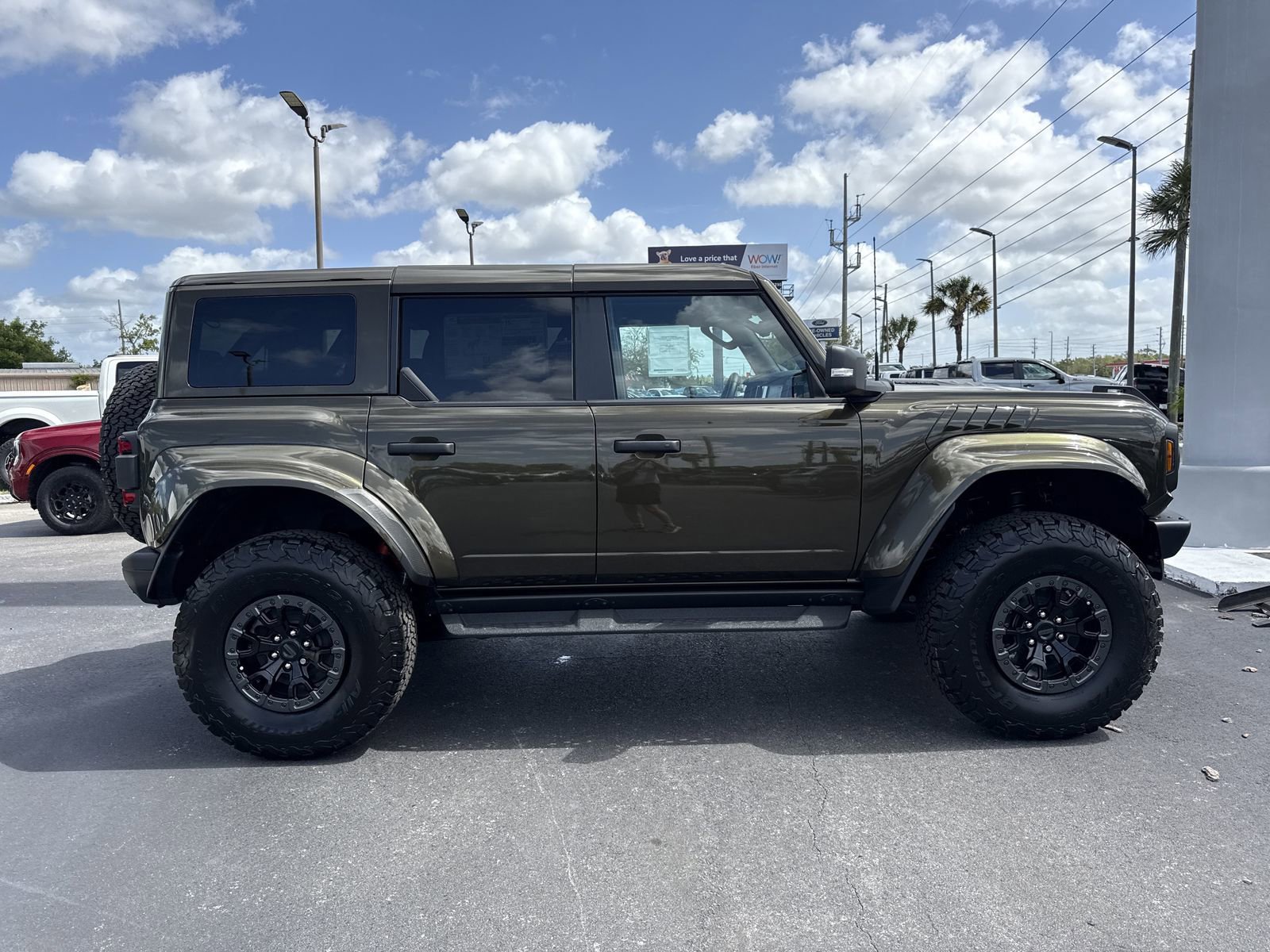 New 2026 Ford Bronco Raptor w/ Interior Carbon Fiber Pack AWD/4WD image 3