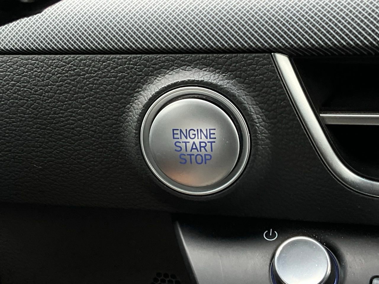 Used 2025 Hyundai Sonata SEL image 28