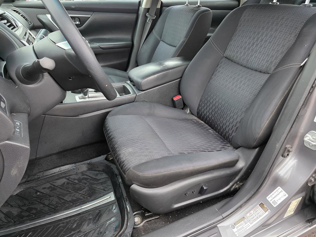 Used 2016 Nissan Altima 2.5 S w/ Power Driver Seat Package image 18