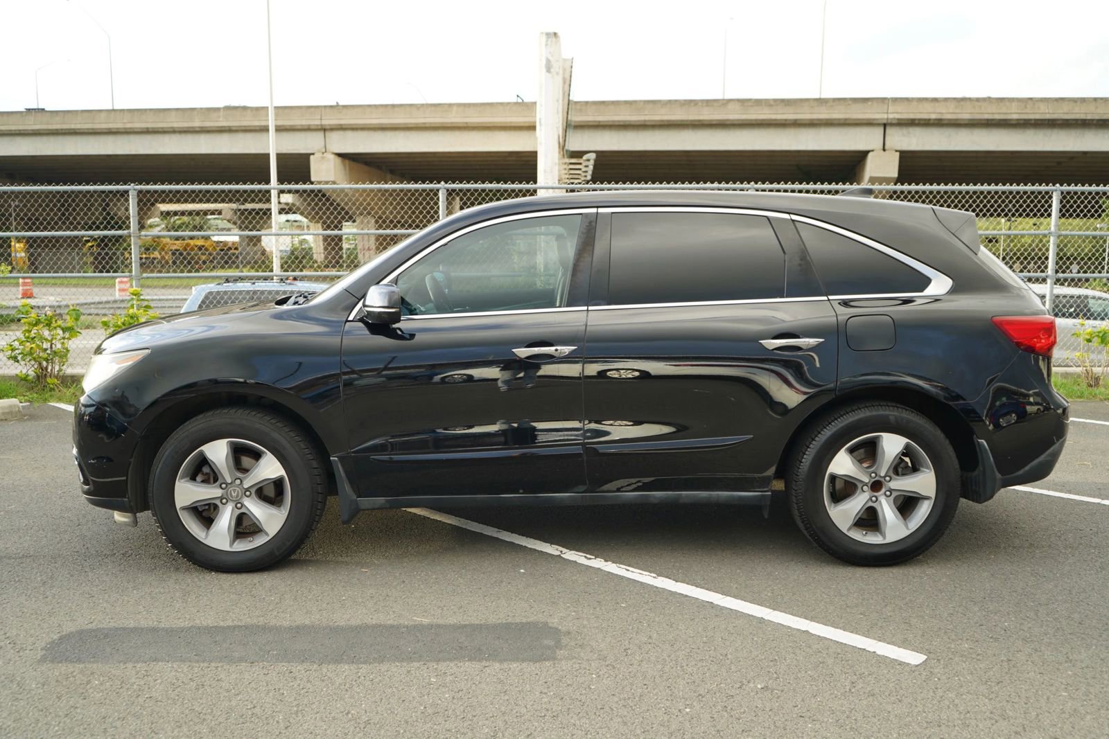 Used 2015 Acura MDX FWD image 2