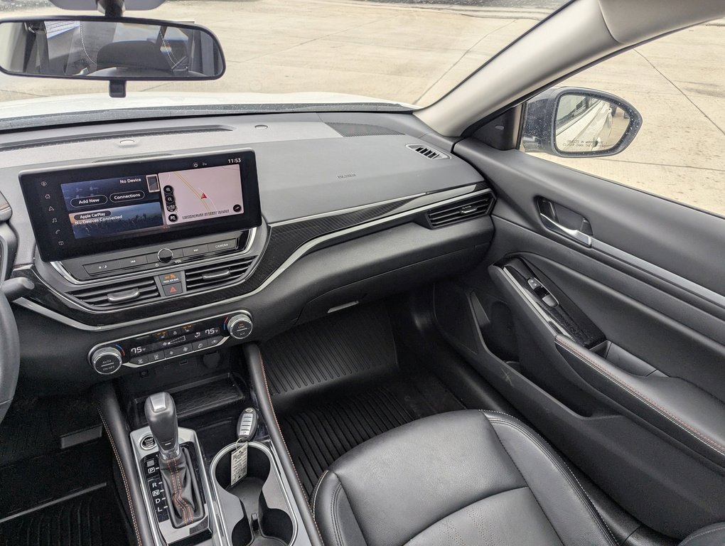 Used 2024 Nissan Altima 2.0 SR image 25