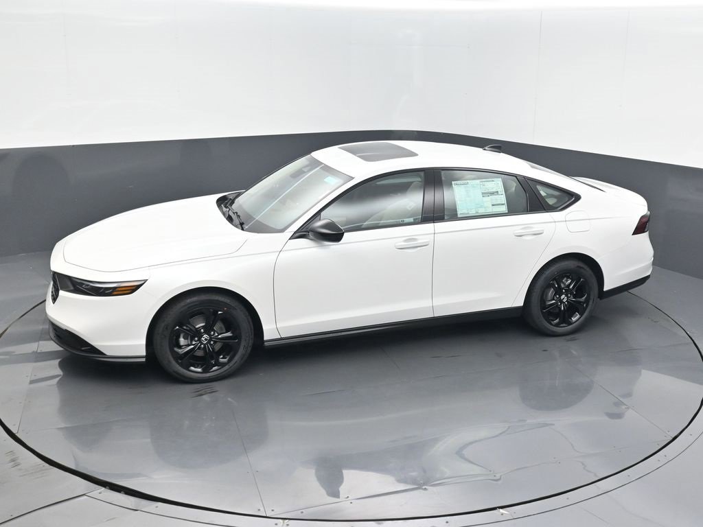New 2025 Honda Accord SE image 12