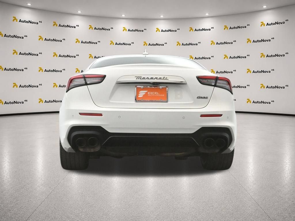 Used 2022 Maserati Ghibli Modena RWD image 54