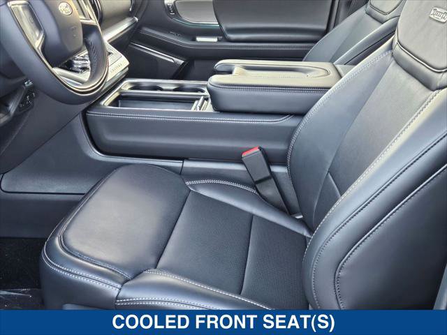 New 2025 Ford Expedition Max Platinum w/ Driver's Package image 15