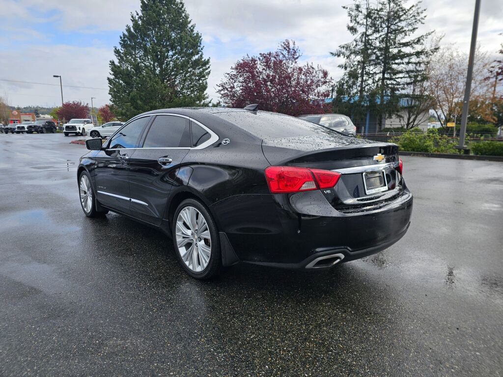 Used 2016 Chevrolet Impala LTZ w/ Enhanced Convenience Package image 5