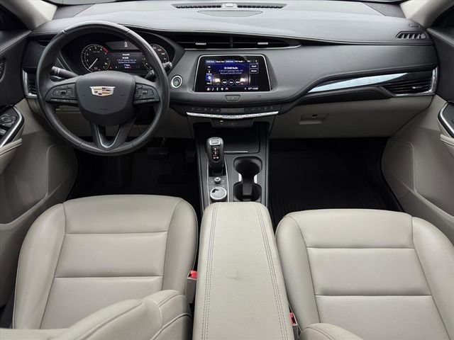 Used 2019 Cadillac XT4 Luxury image 8