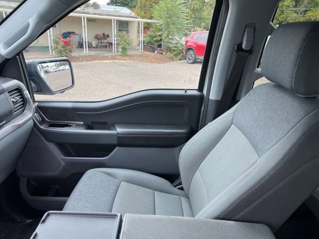 Used 2024 Ford F150 XLT image 11