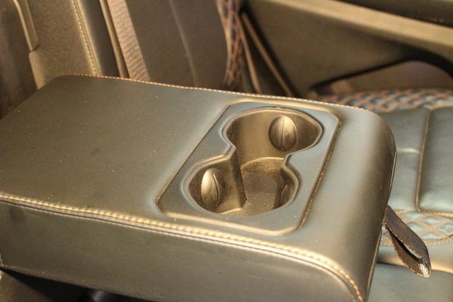 Used 2021 Jeep Grand Cherokee L Summit w/ Luxury Tech Group V image 16