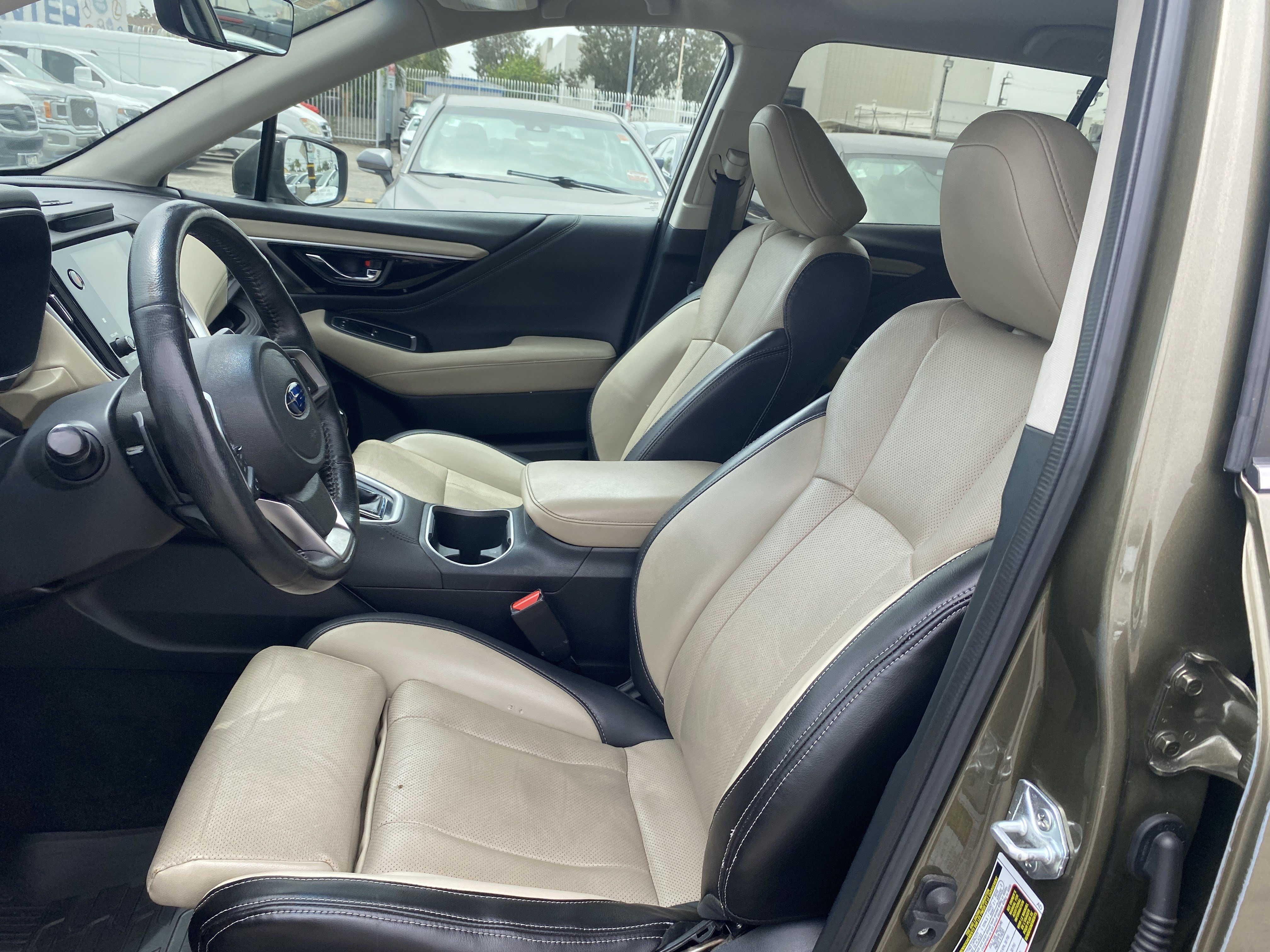 Used 2022 Subaru Outback Limited w/ Popular Package #2 AWD/4WD image 10